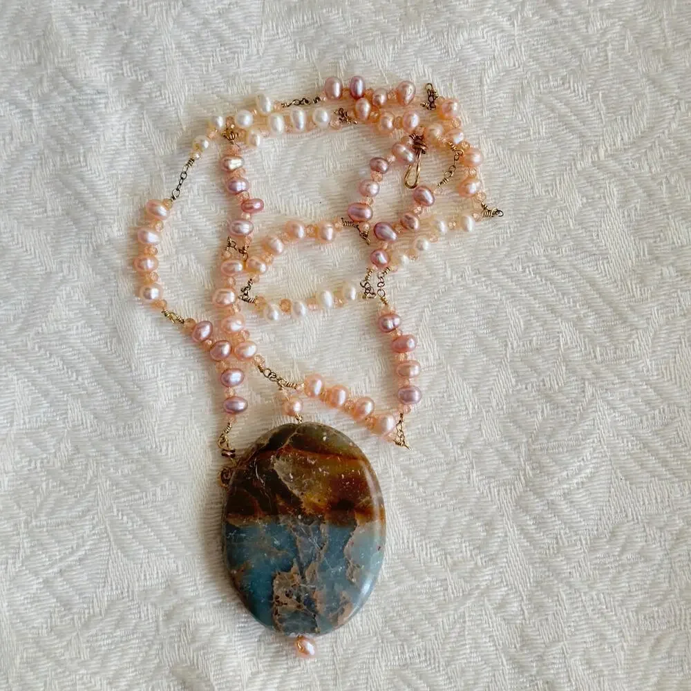 26” Fresh Water Pearls Copper Wire Ocean Jasper Necklace Estate Find Pink Gray
